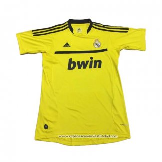 Retro Camisola Real Madrid Goleiro 2011-2012